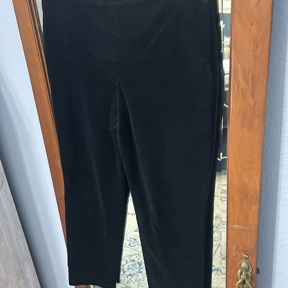 Talbots 4P Black velveteen ankle pants